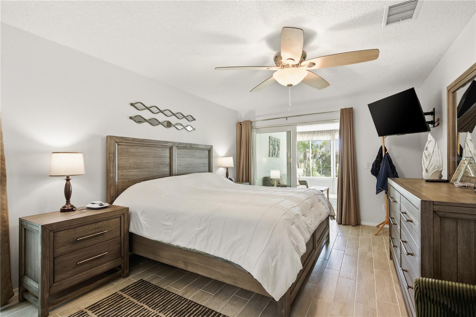GULF HARBORS WOODLANDS - Residential