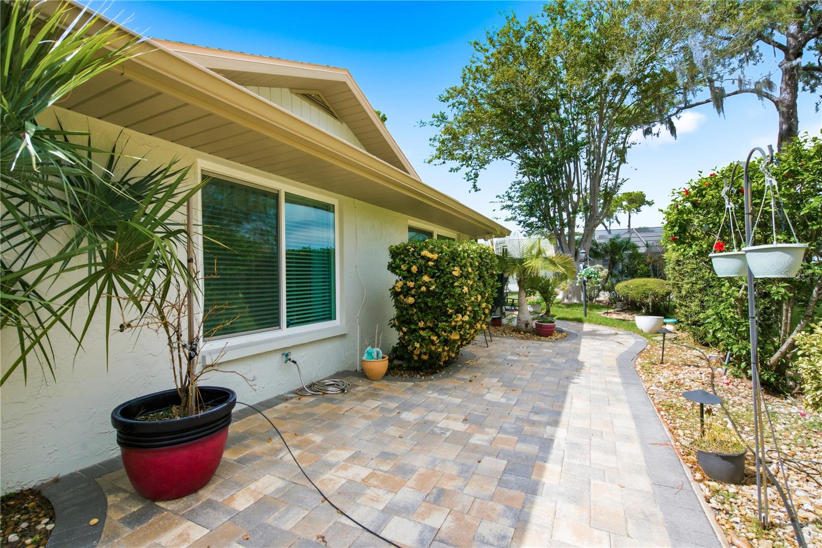 GULF HARBORS WOODLANDS - Residential