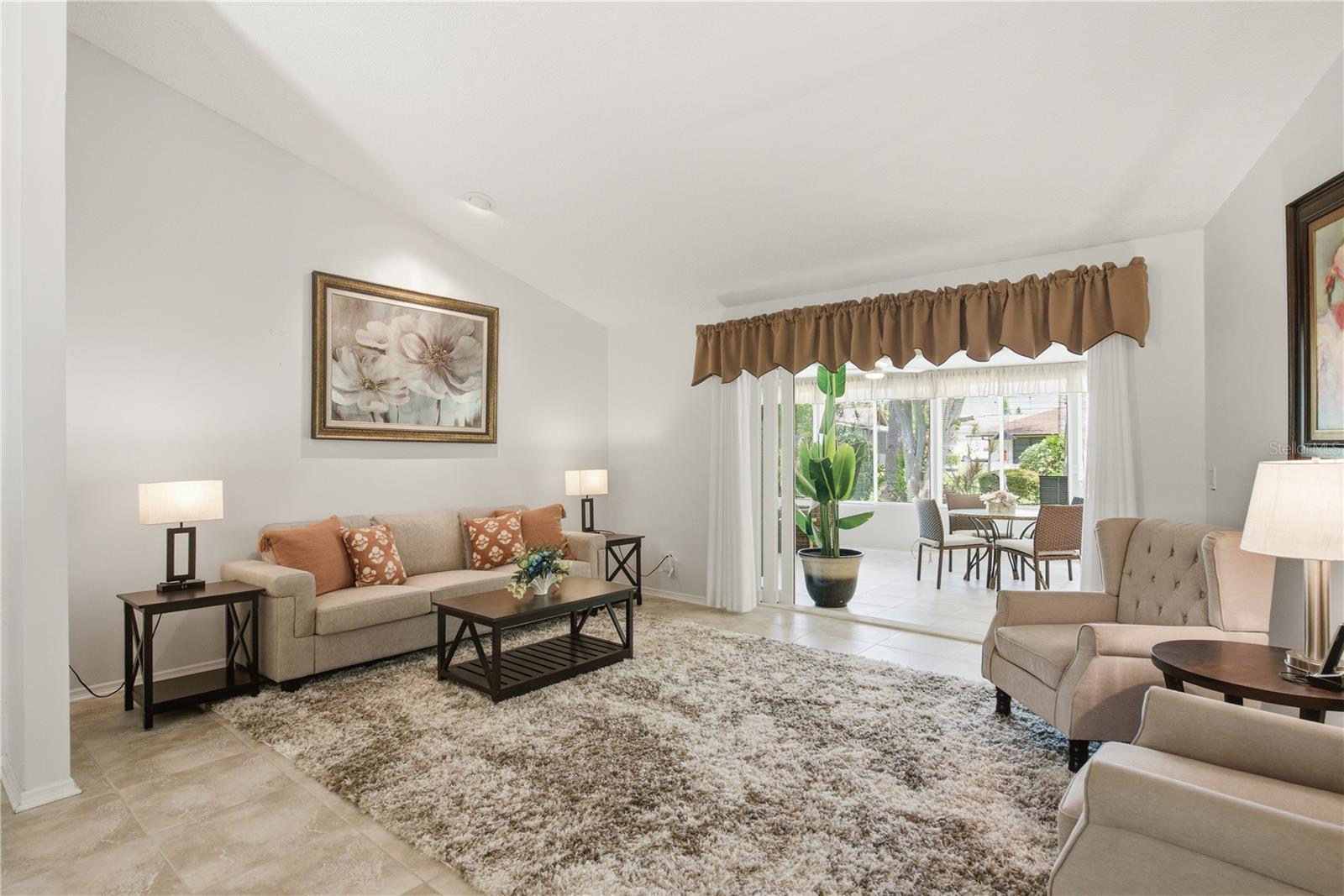 GULF HARBORS WOODLANDS - Residential