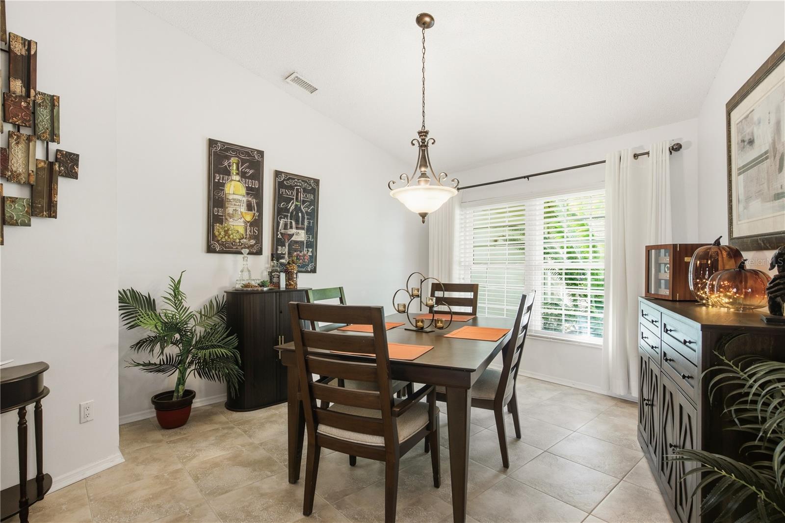 GULF HARBORS WOODLANDS - Residential