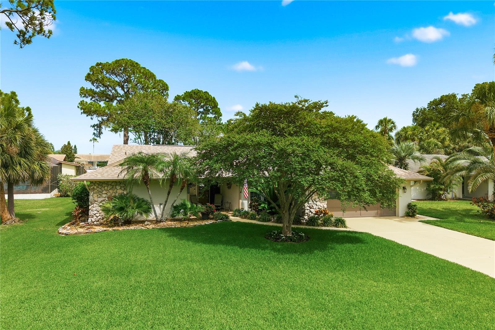GULF HARBORS WOODLANDS - Residential