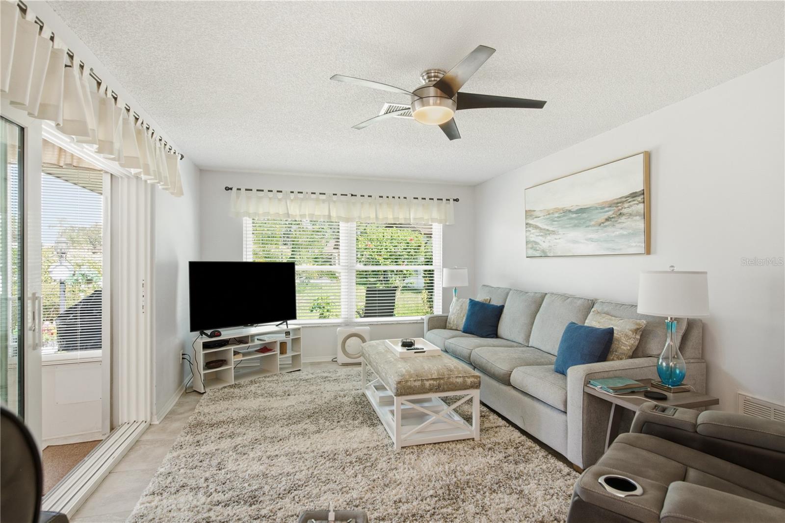 GULF HARBORS WOODLANDS - Residential