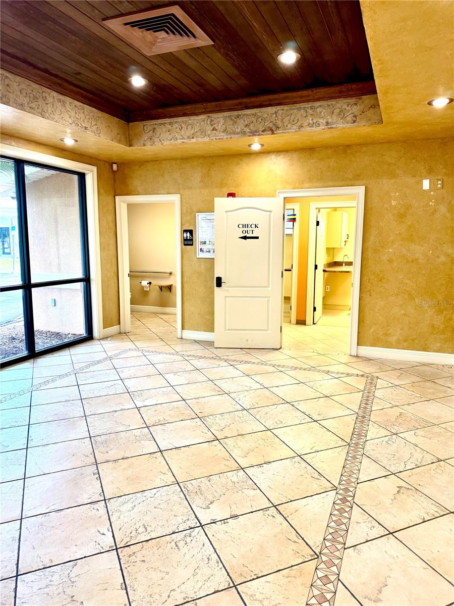SUNSET POINT SUB - Commercial Sale
