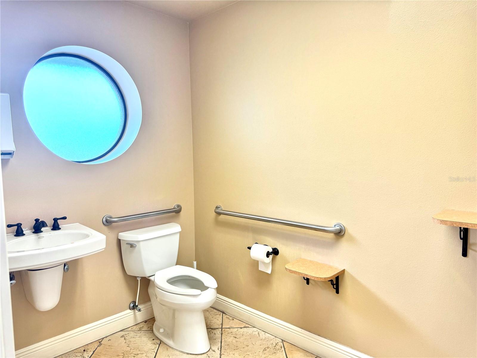 SUNSET POINT SUB - Commercial Sale