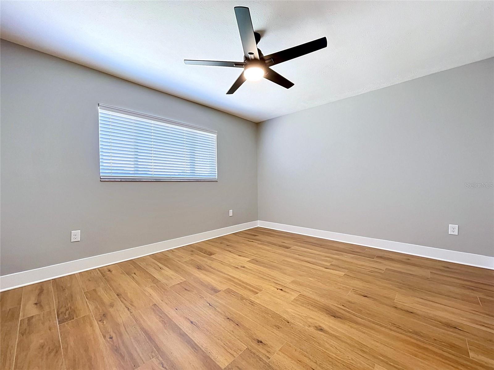 BAYWOOD VILLAGE SEC 4 - Residential