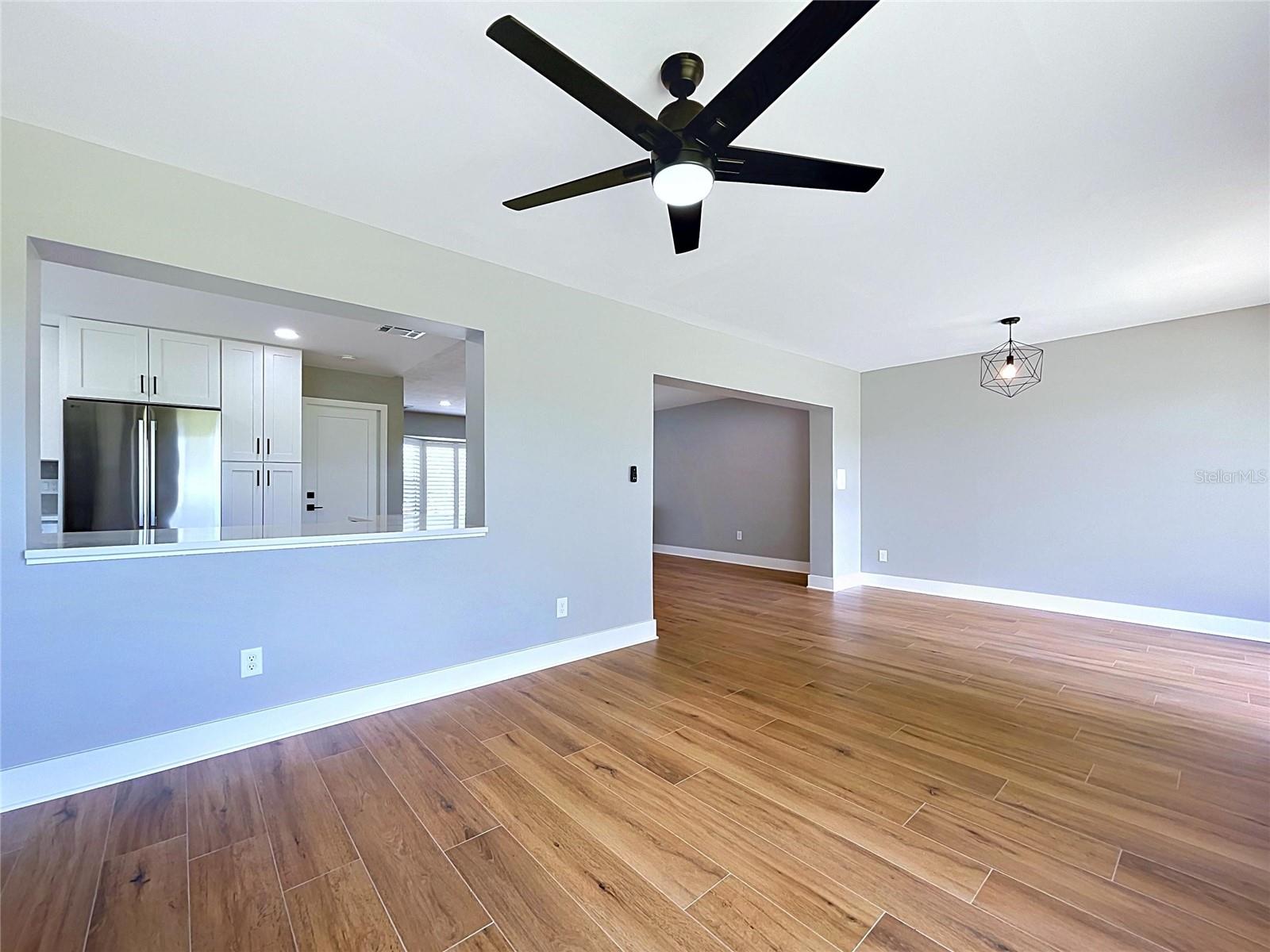 BAYWOOD VILLAGE SEC 4 - Residential