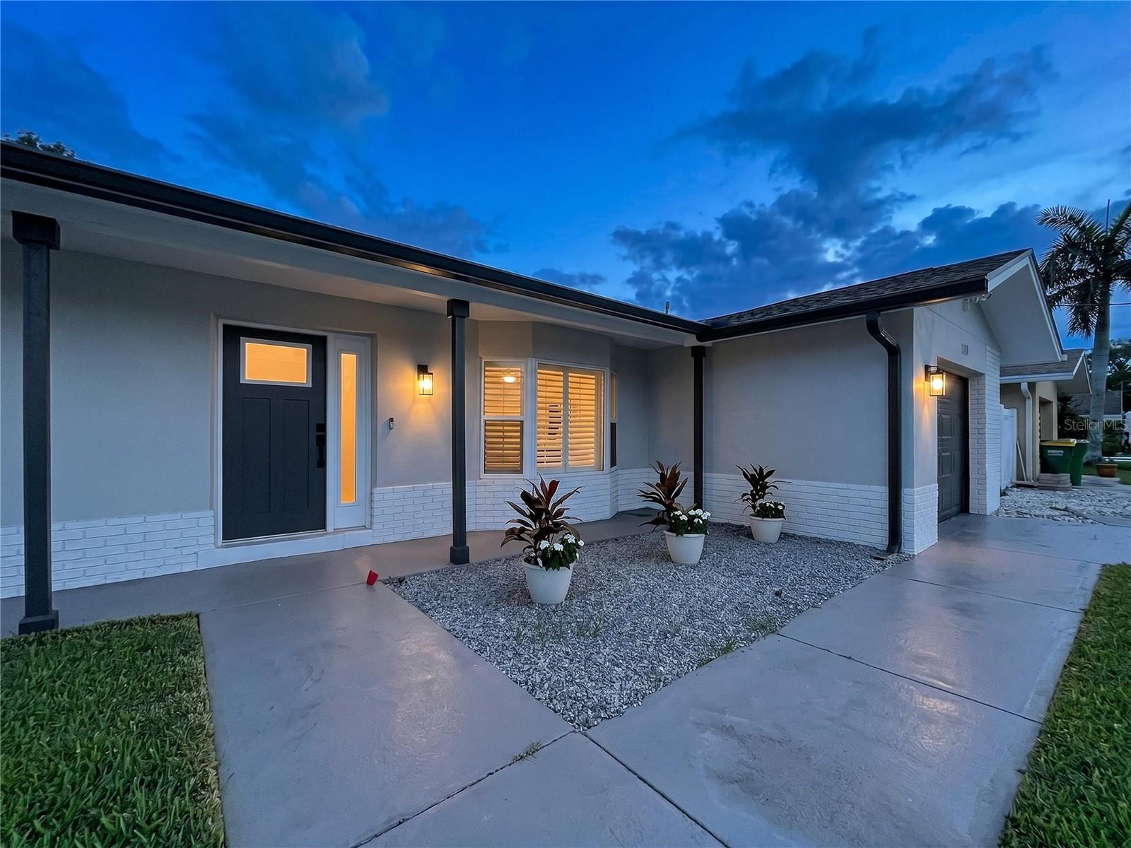 BAYWOOD VILLAGE SEC 4 - Residential