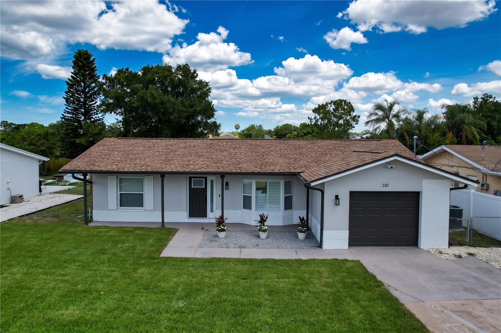 BAYWOOD VILLAGE SEC 4 - Residential