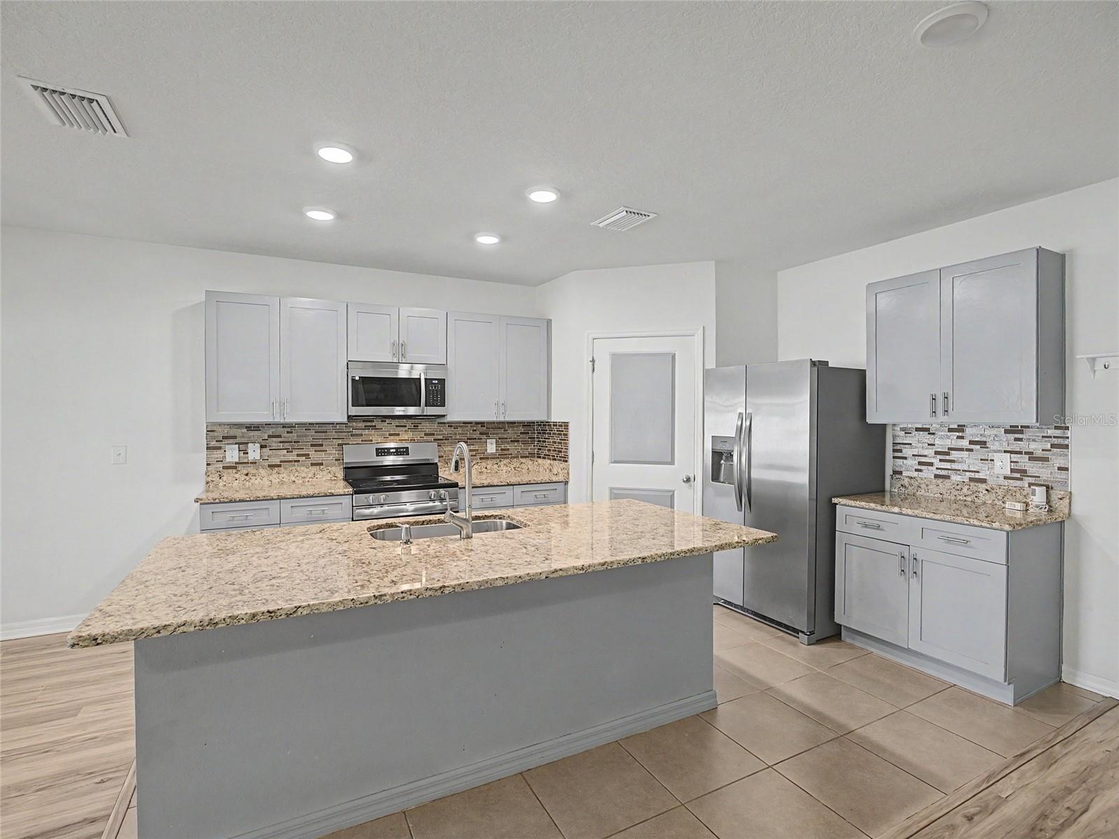 OAK HILL PLANTATION PH I - Residential