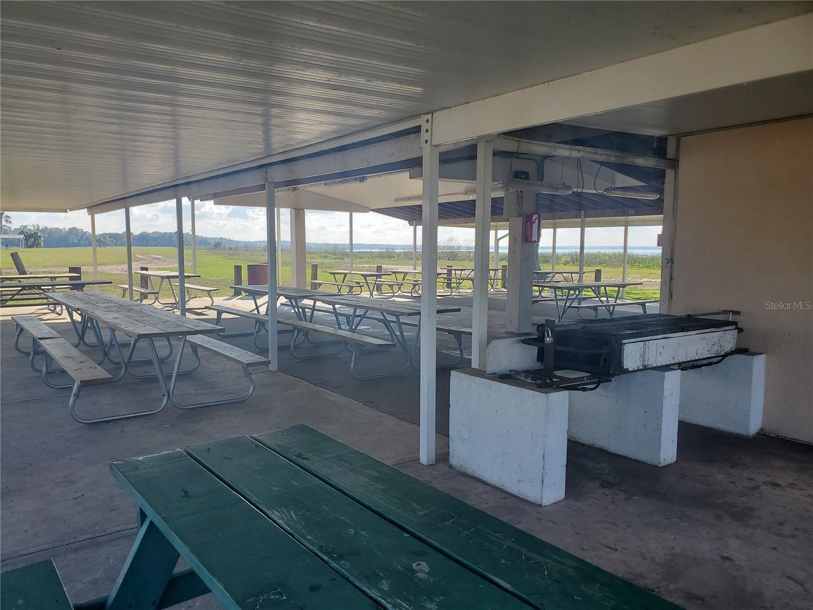 INDIAN LAKE ESTATES - Land