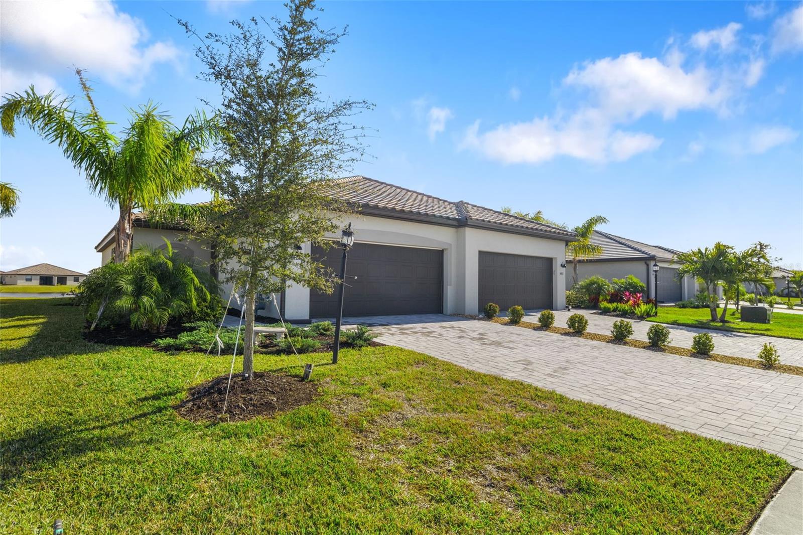 LORRAINE LAKES PH IIA - Residential Lease