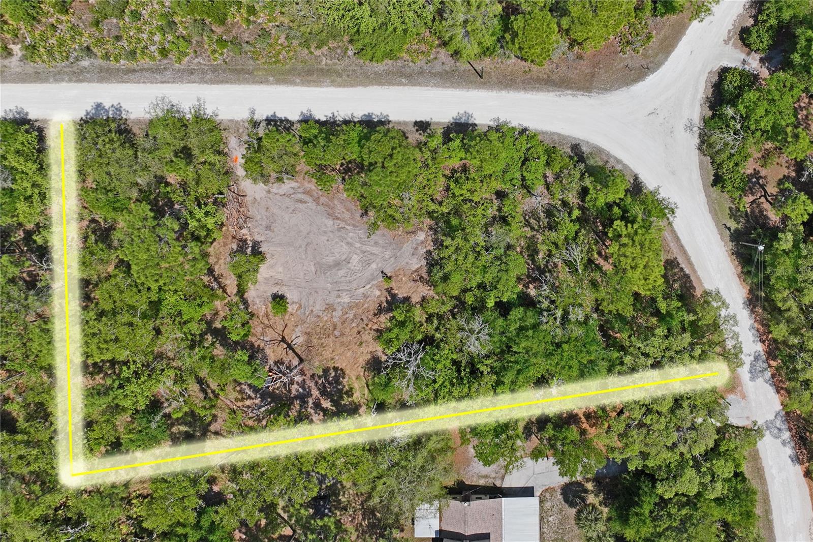 Build your dream home on this beautiful .80+/-acre partially cleared corner property where mature trees create a private, peaceful setting. Located in the Royal Highlands where homes are on 1/2 or larger lots. No HOA.
Close to shopping, dining, and everyday conveniences, this property offers the perfect blend of tranquility and accessibility.
Bring your builder and start designing the custom home you’ve been dreaming of.