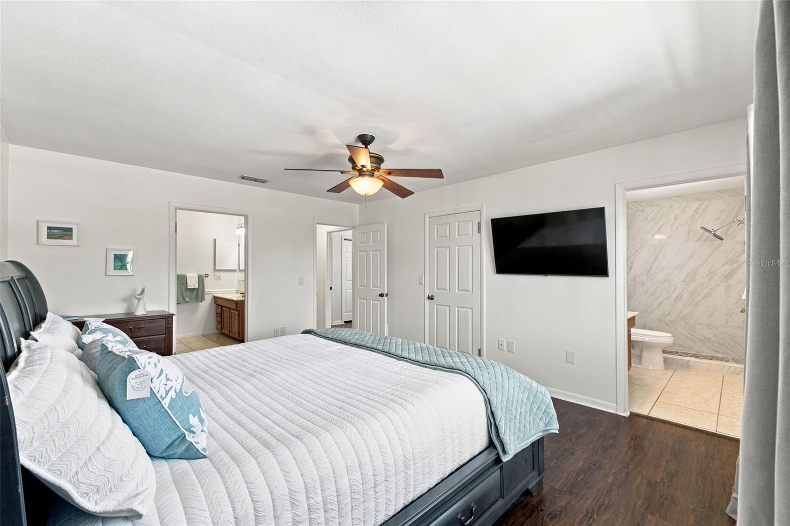 HERNANDO BEACH - Residential