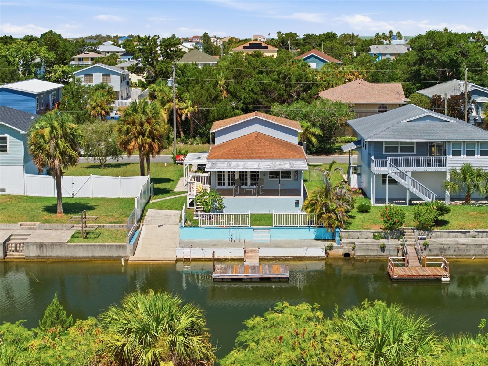 HERNANDO BEACH - Residential