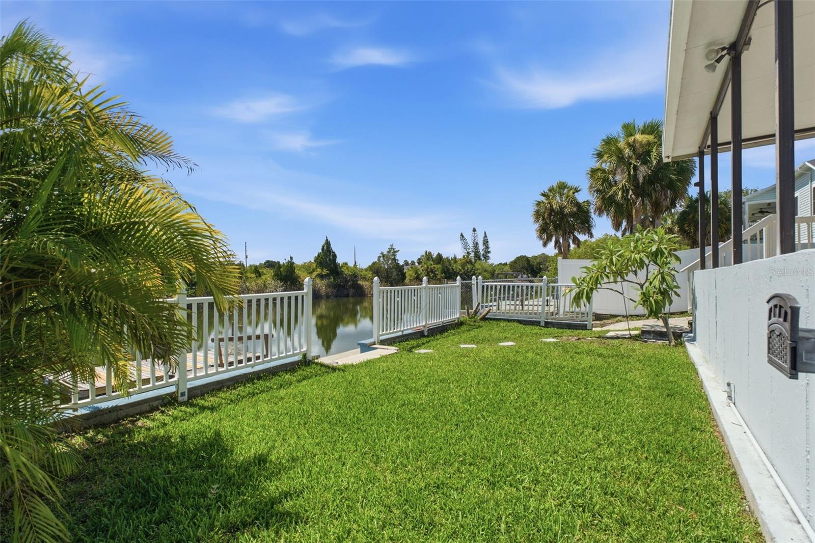 HERNANDO BEACH - Residential