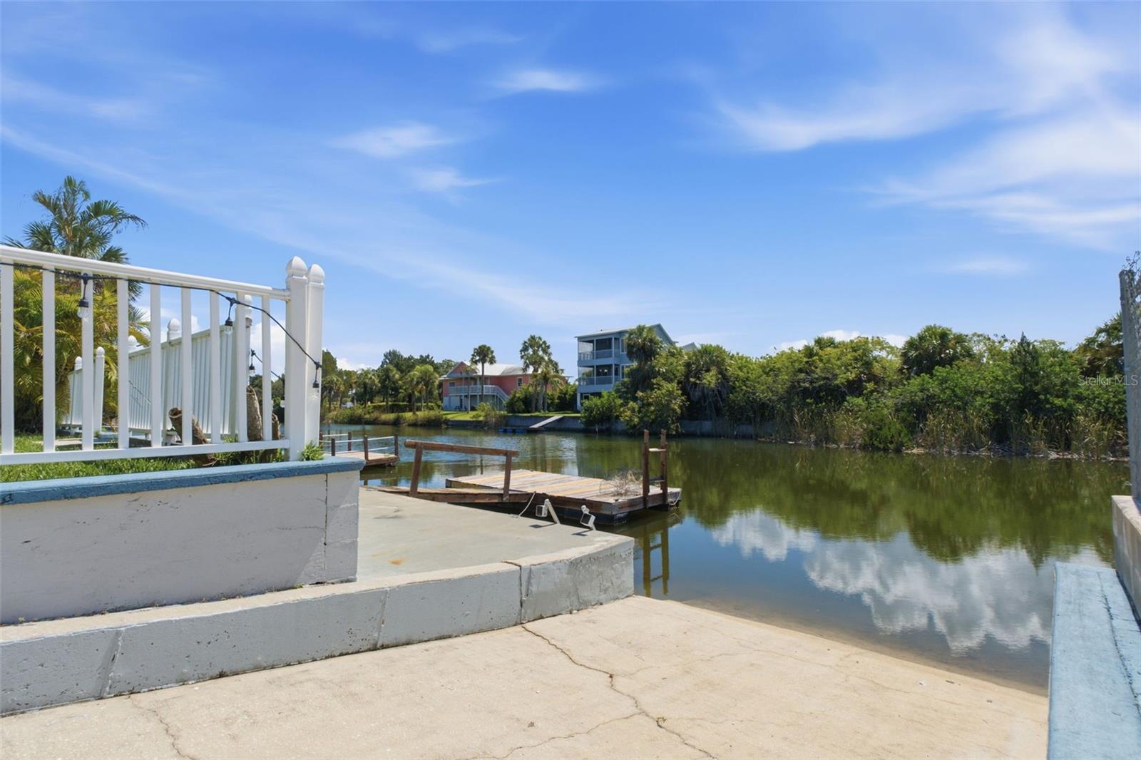 HERNANDO BEACH - Residential