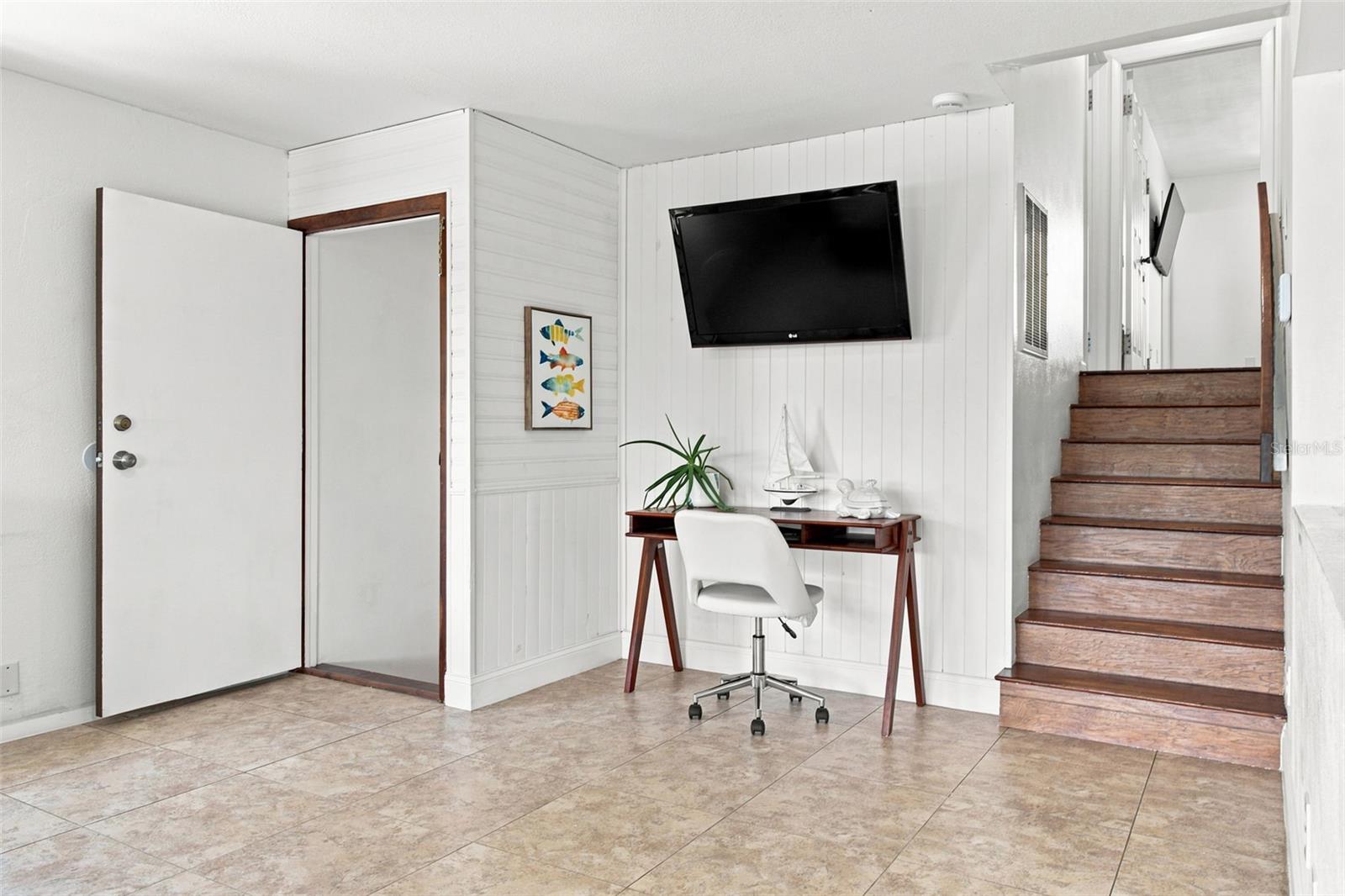 HERNANDO BEACH - Residential