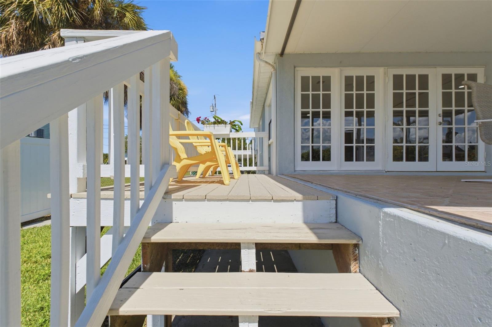 HERNANDO BEACH - Residential