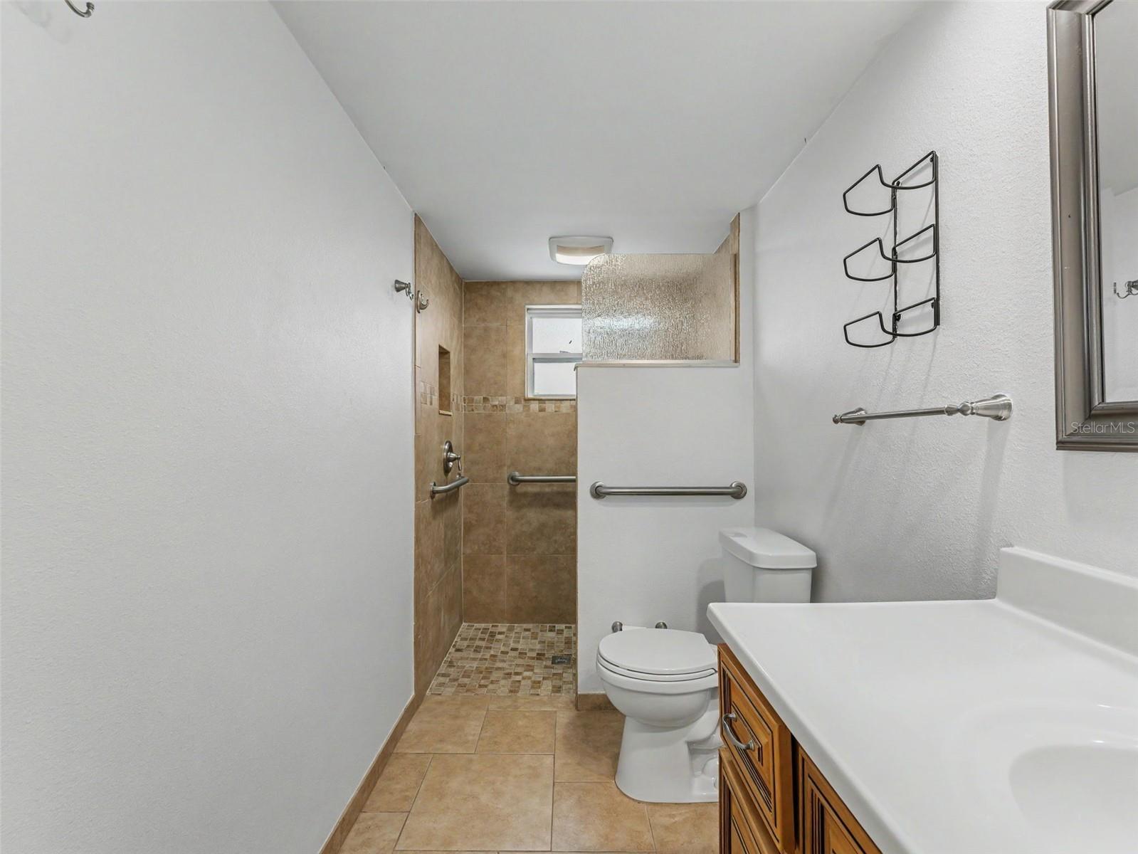 FLOR A MAR - Residential