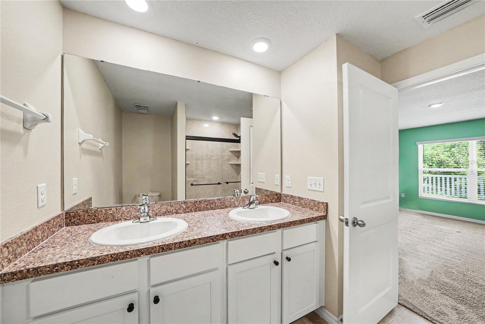 RIDGEWOOD - Residential