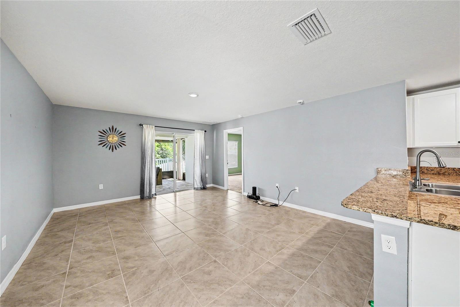 RIDGEWOOD - Residential