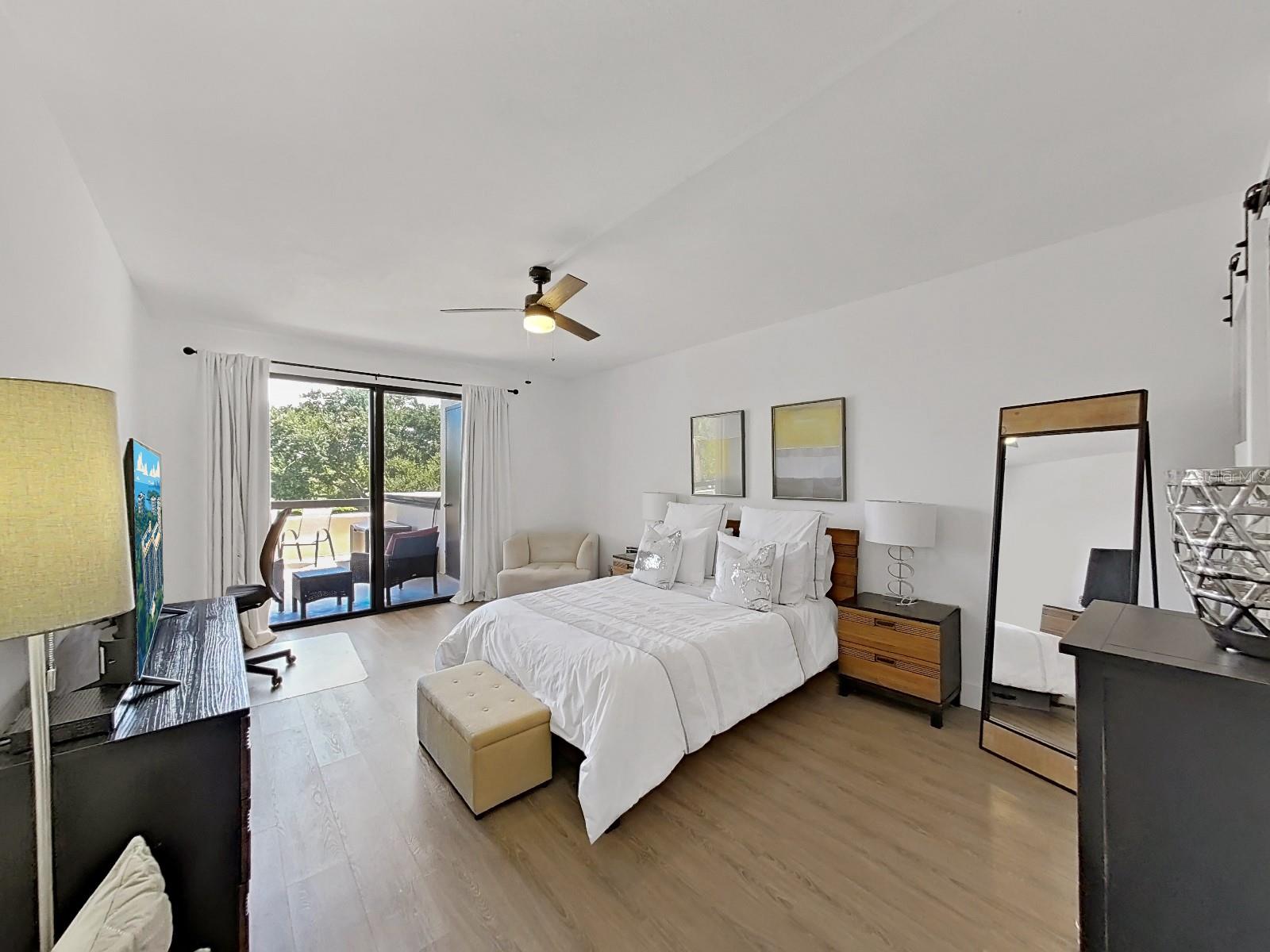 BELLEVIEW BILTMORE VILLAS OAKS 150 - Residential