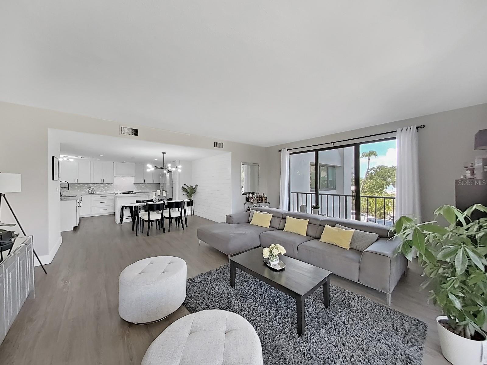 BELLEVIEW BILTMORE VILLAS OAKS 150 - Residential