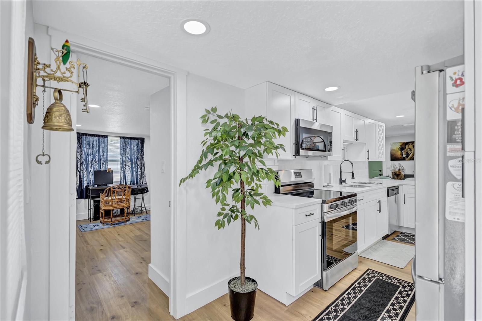 CISNEY HOMES - Residential