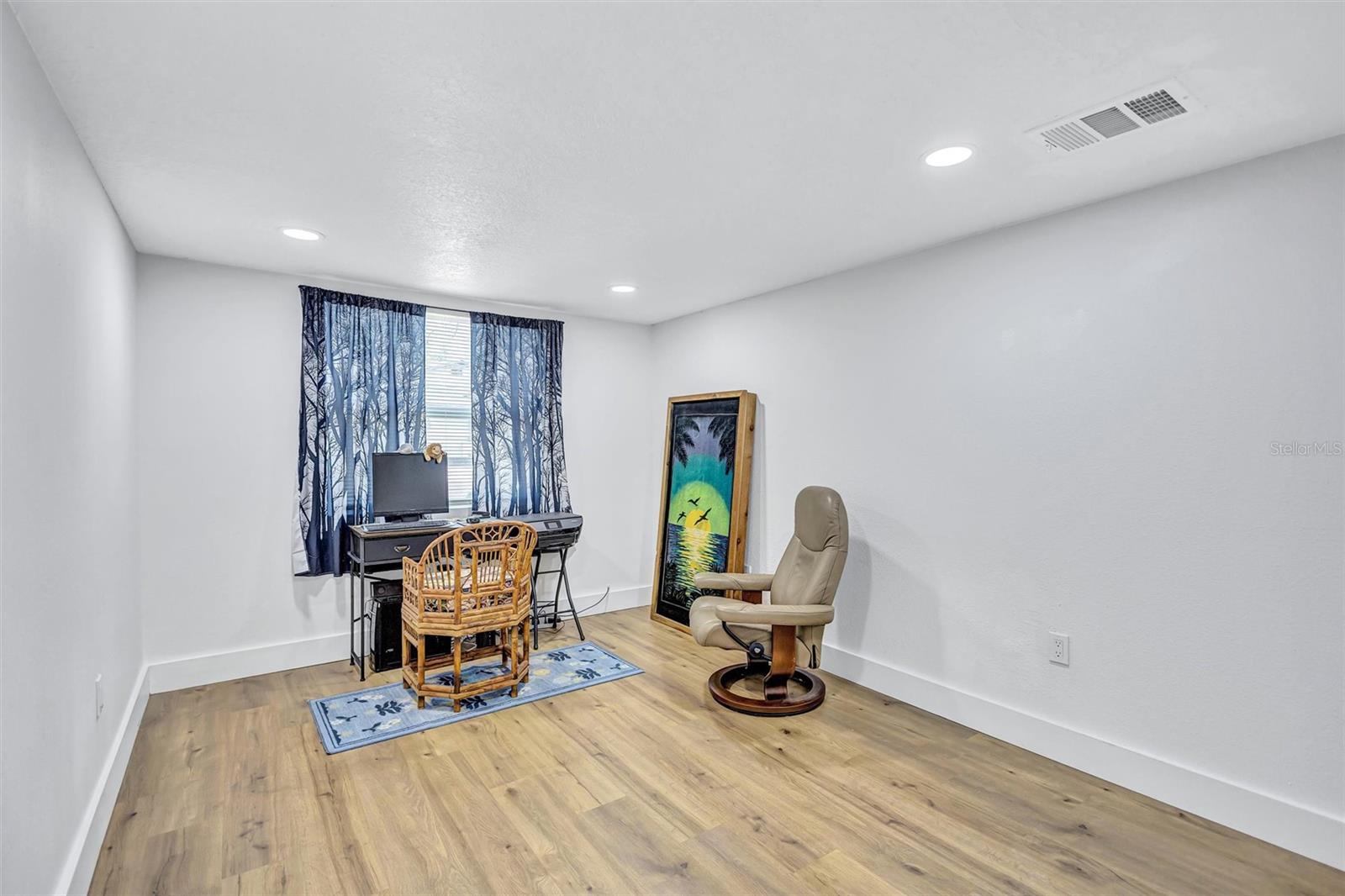 CISNEY HOMES - Residential
