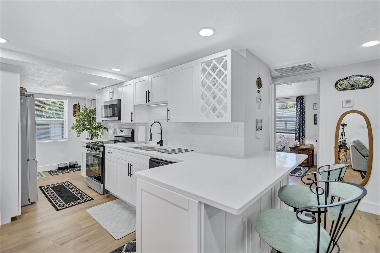 CISNEY HOMES - Residential