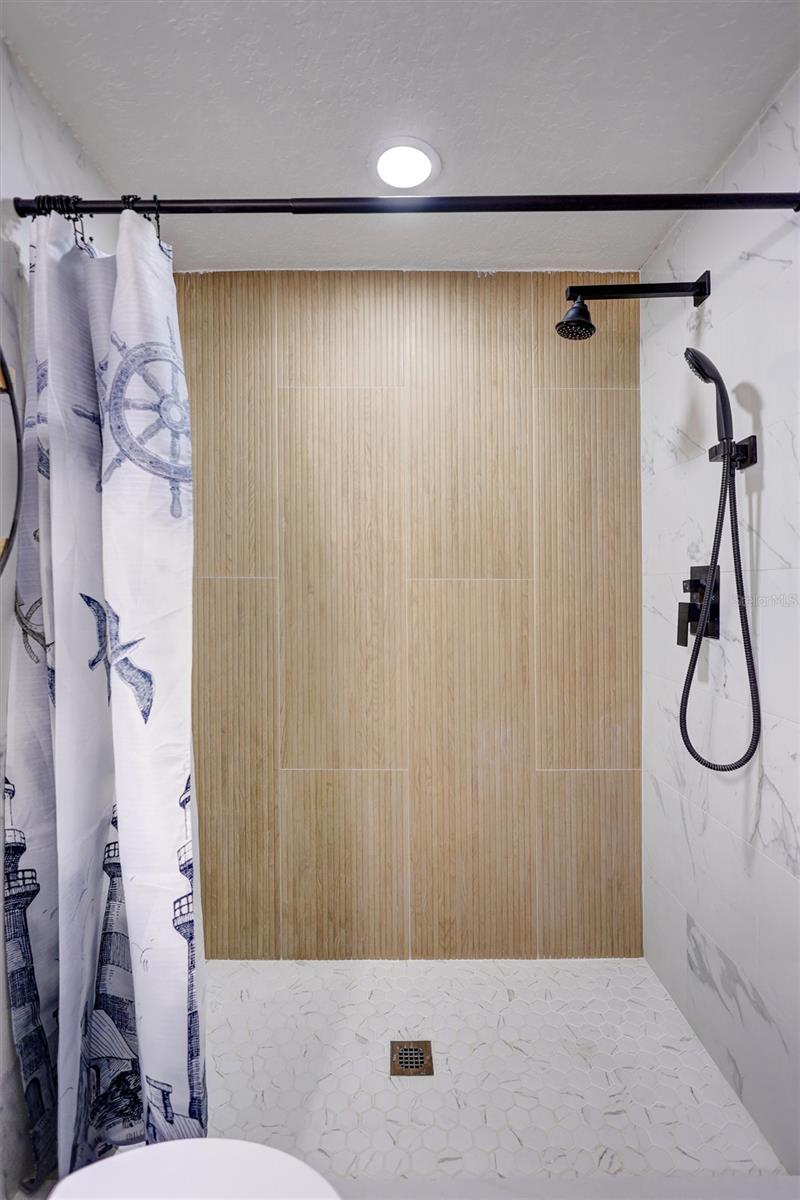 CISNEY HOMES - Residential