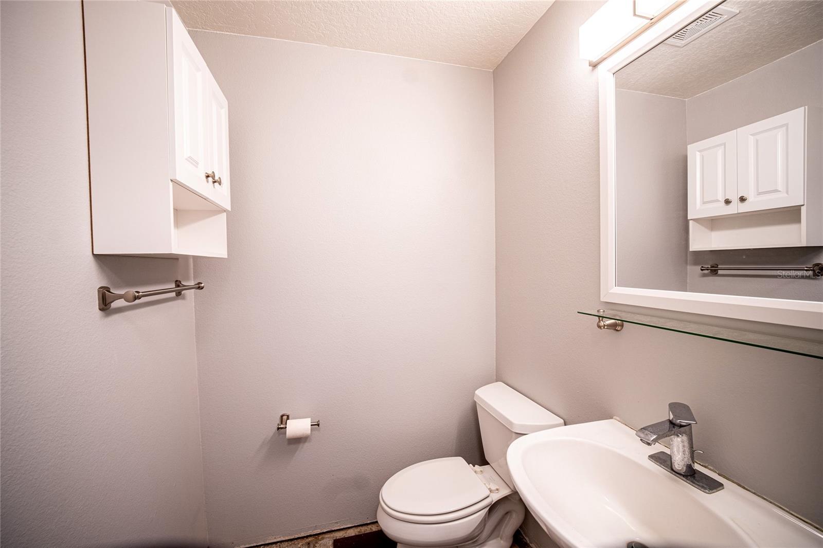 WAVERLEE WOODS UNIT 1 - Residential