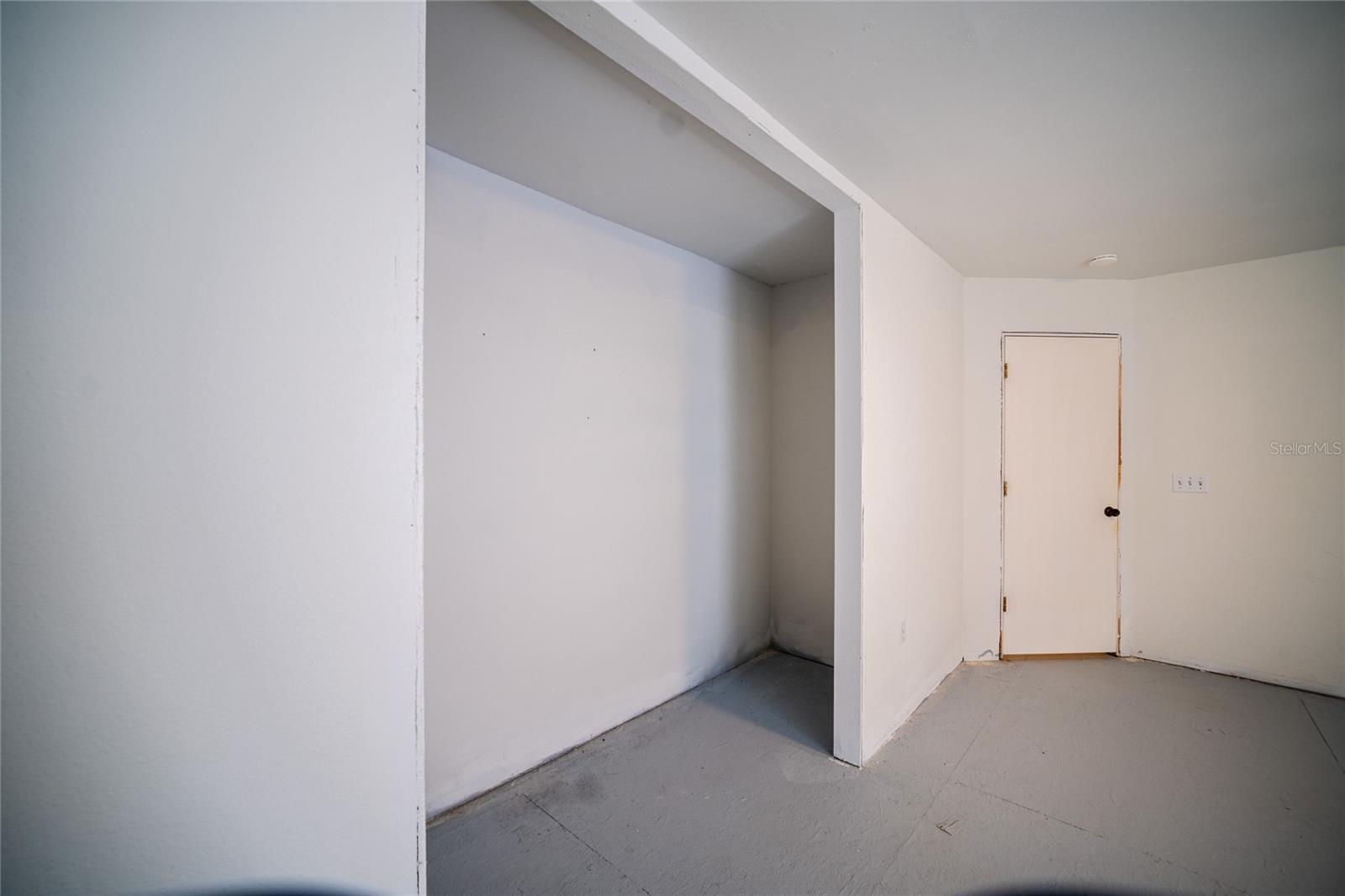 WAVERLEE WOODS UNIT 1 - Residential