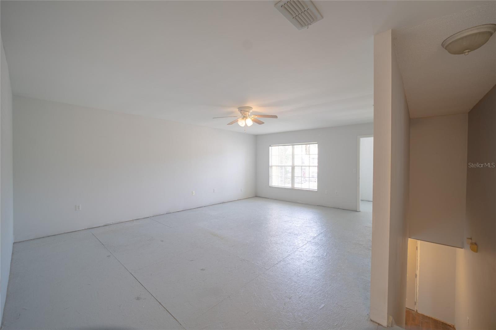 WAVERLEE WOODS UNIT 1 - Residential