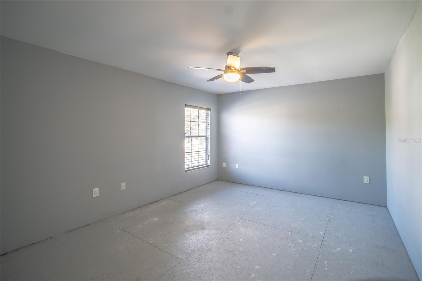 WAVERLEE WOODS UNIT 1 - Residential