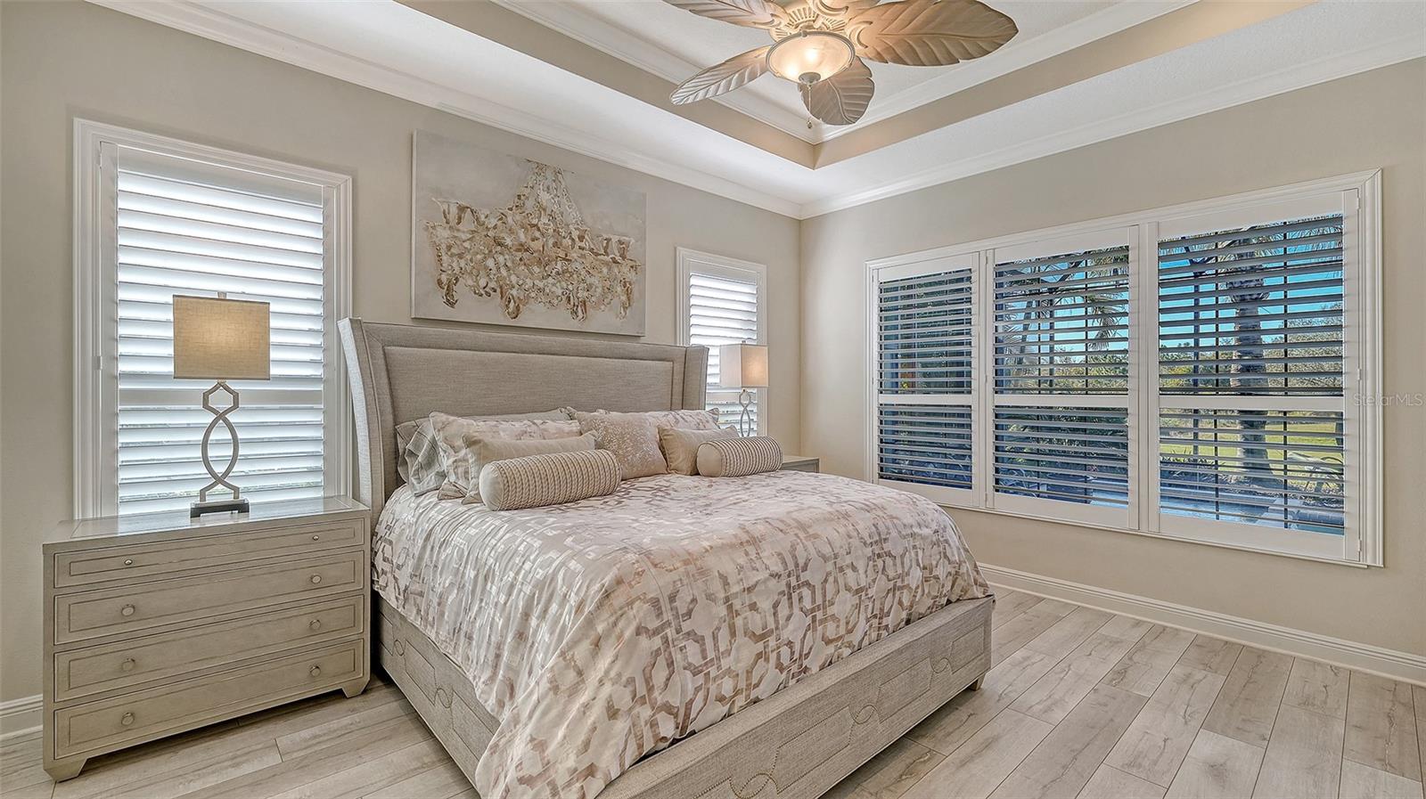 COUNTRY CLUB EAST AT LAKEWD RNCH TT - Residential