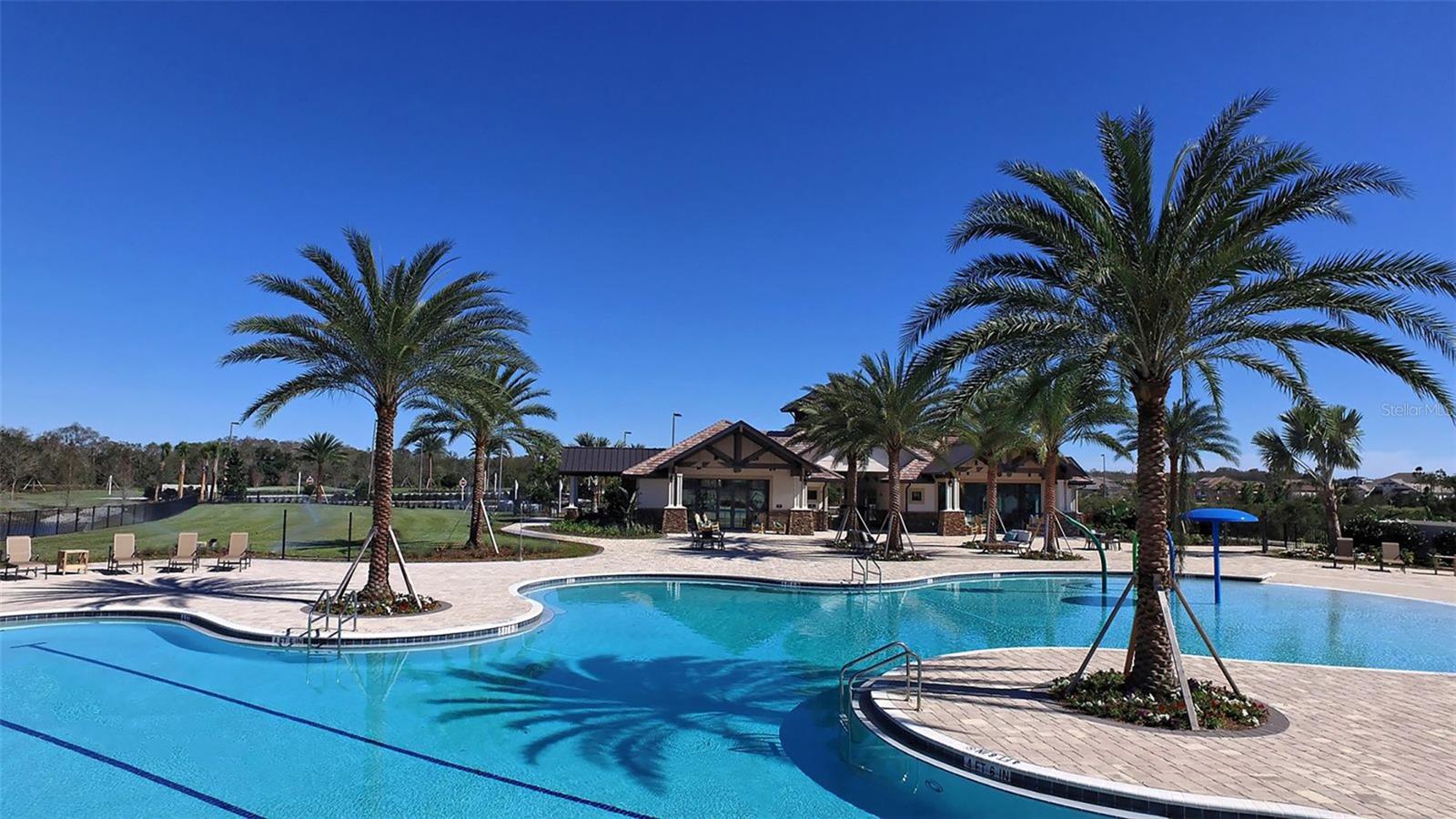 COUNTRY CLUB EAST AT LAKEWD RNCH TT - Residential