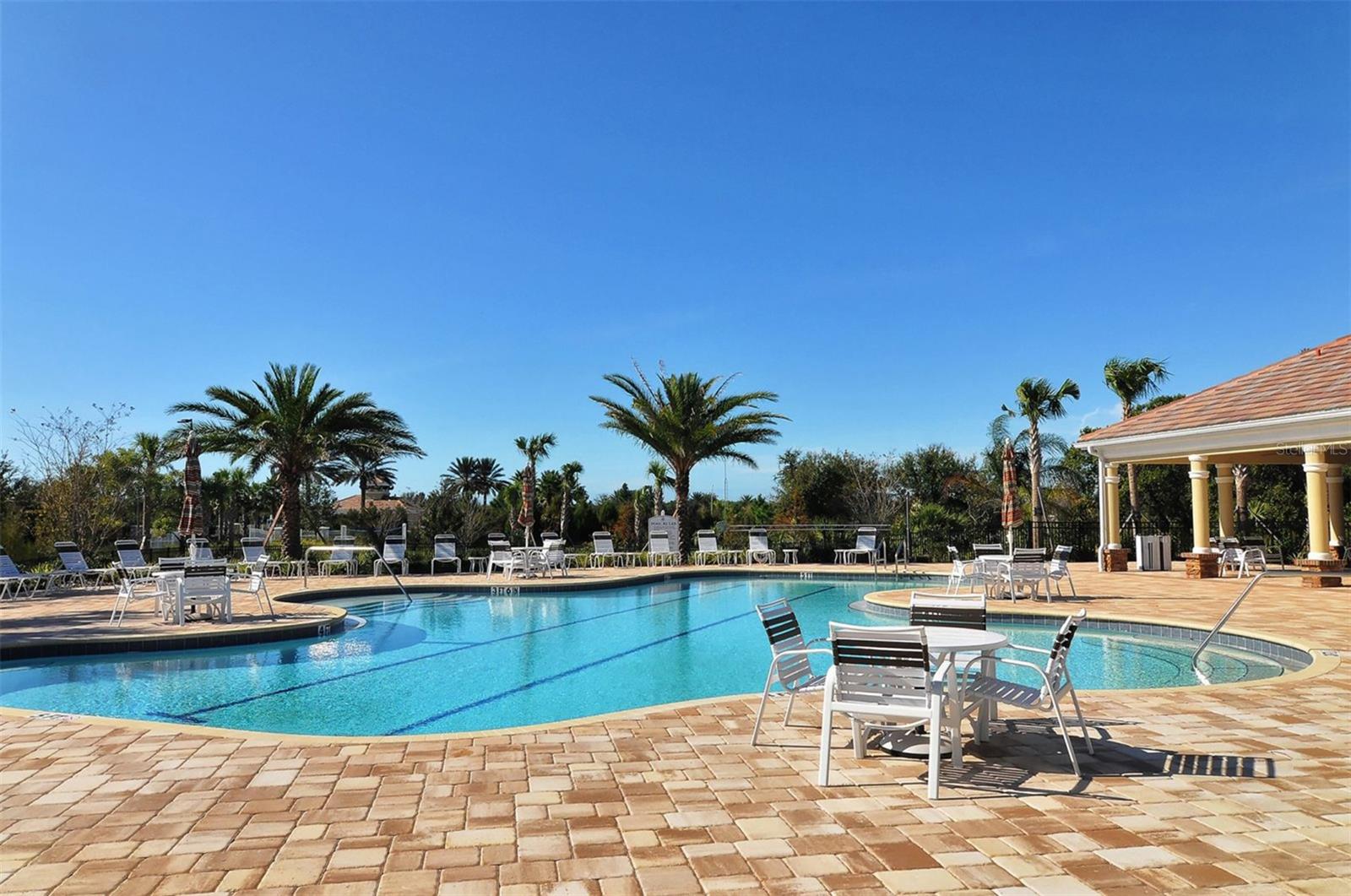 COUNTRY CLUB EAST AT LAKEWD RNCH TT - Residential