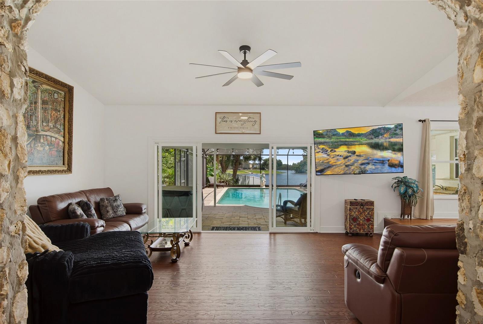 SPRING LAKE HILLS - Residential