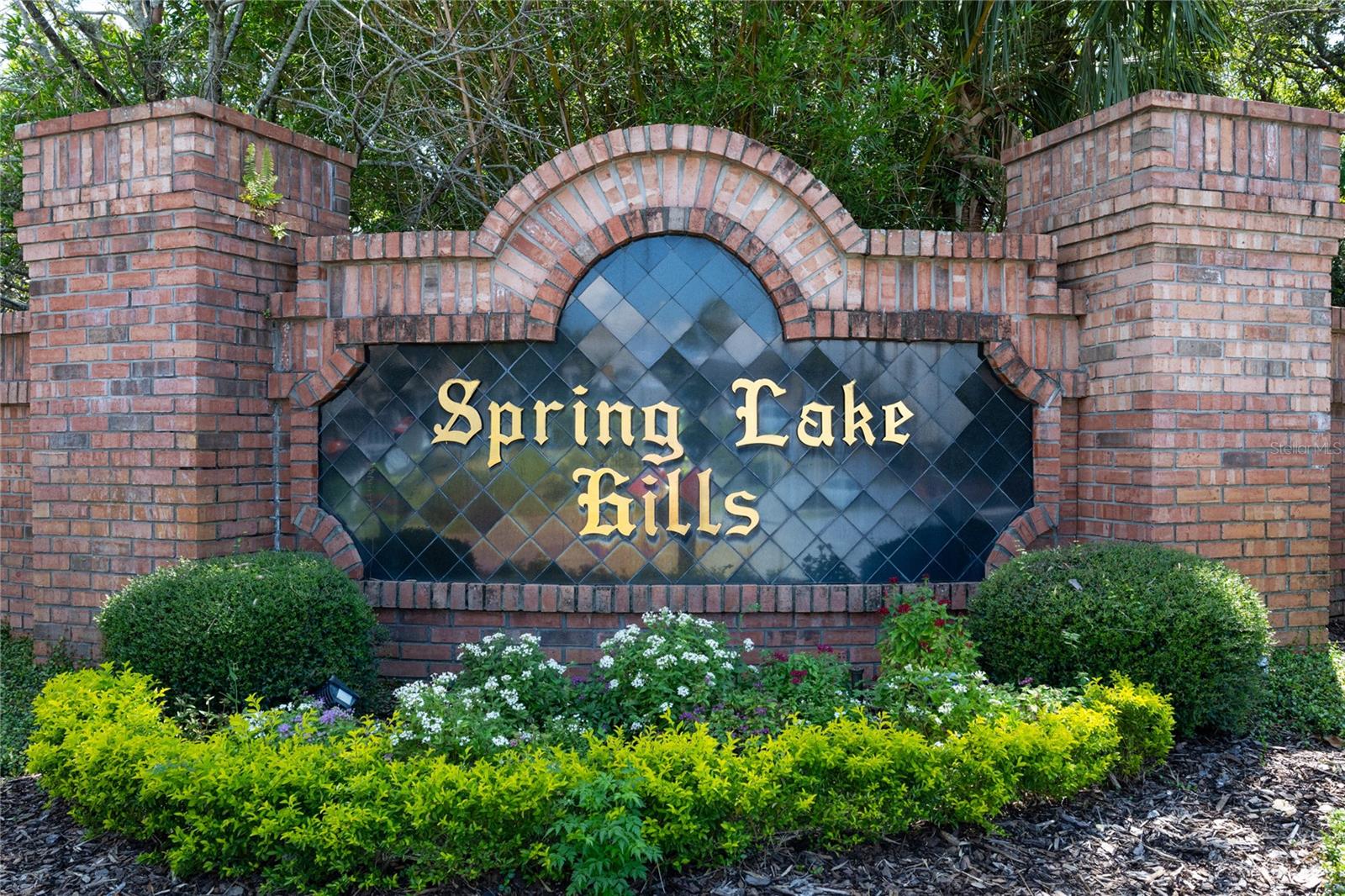 SPRING LAKE HILLS - Residential