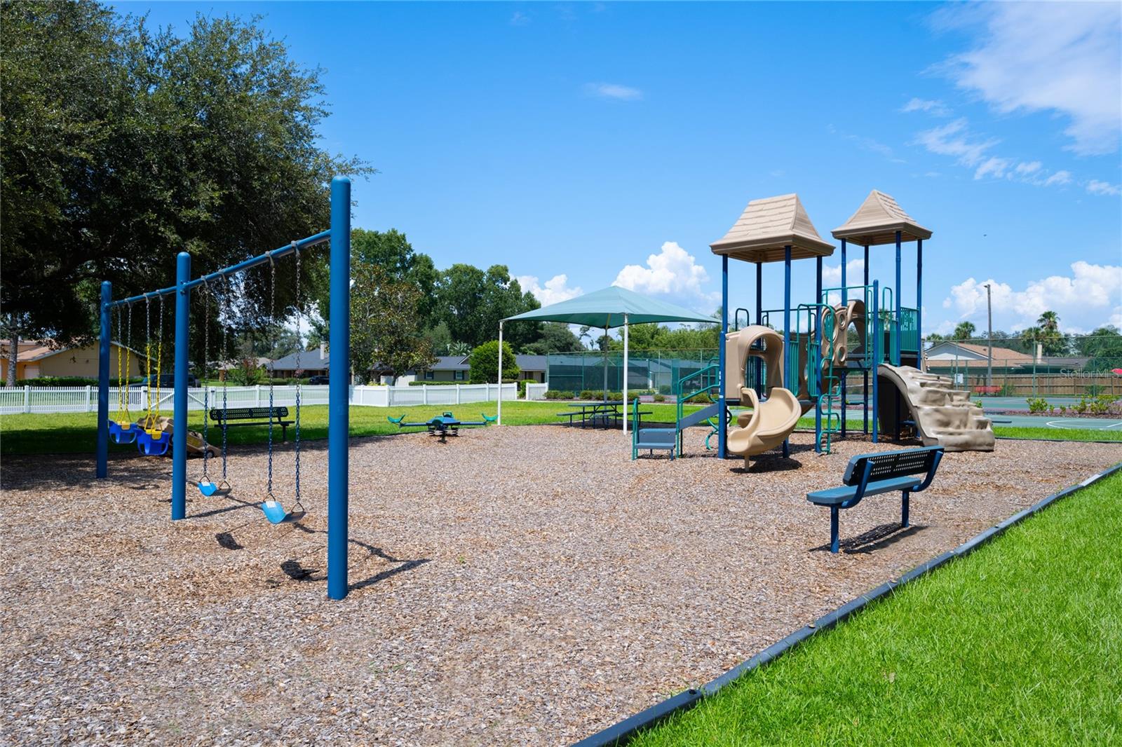 SPRING LAKE HILLS - Residential