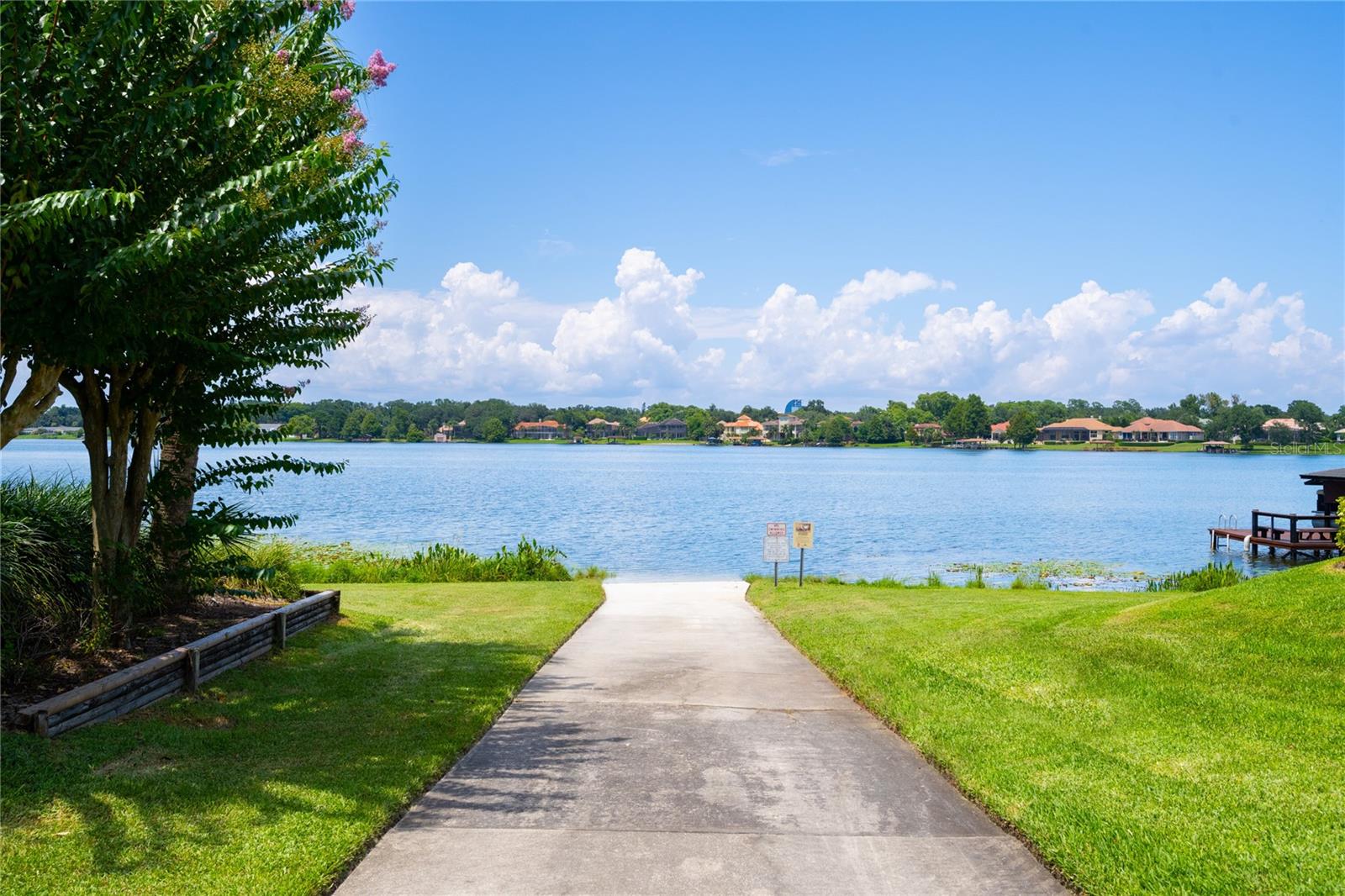 SPRING LAKE HILLS - Residential