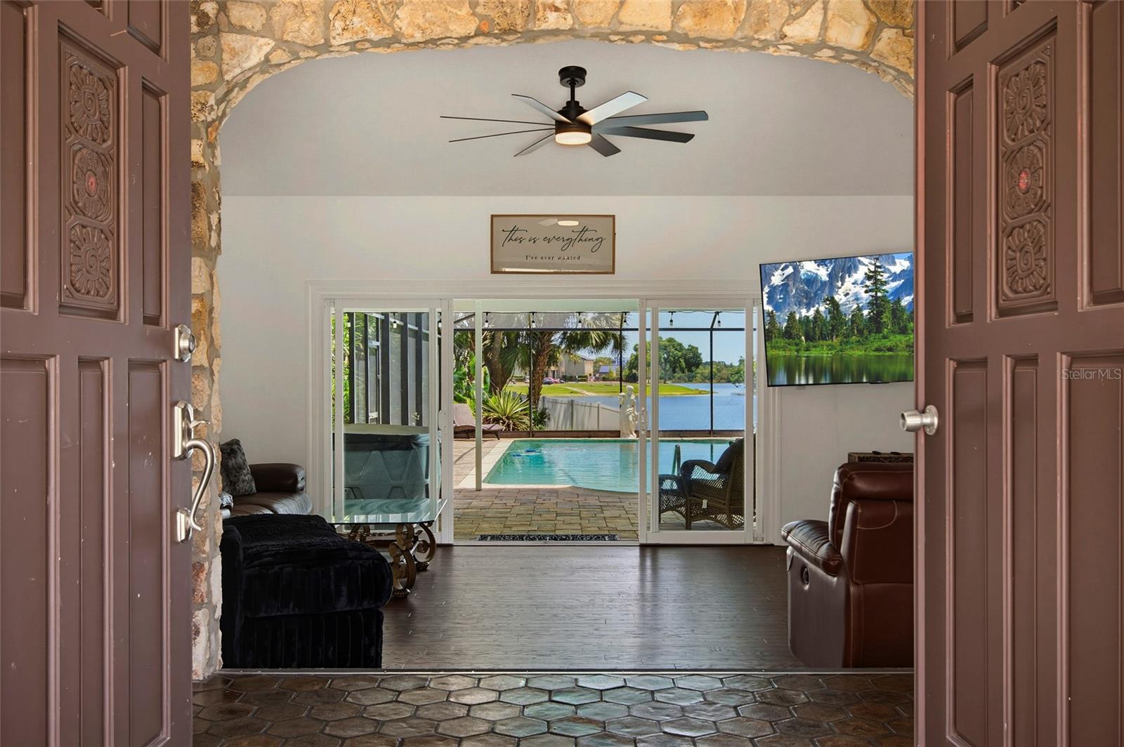 SPRING LAKE HILLS - Residential