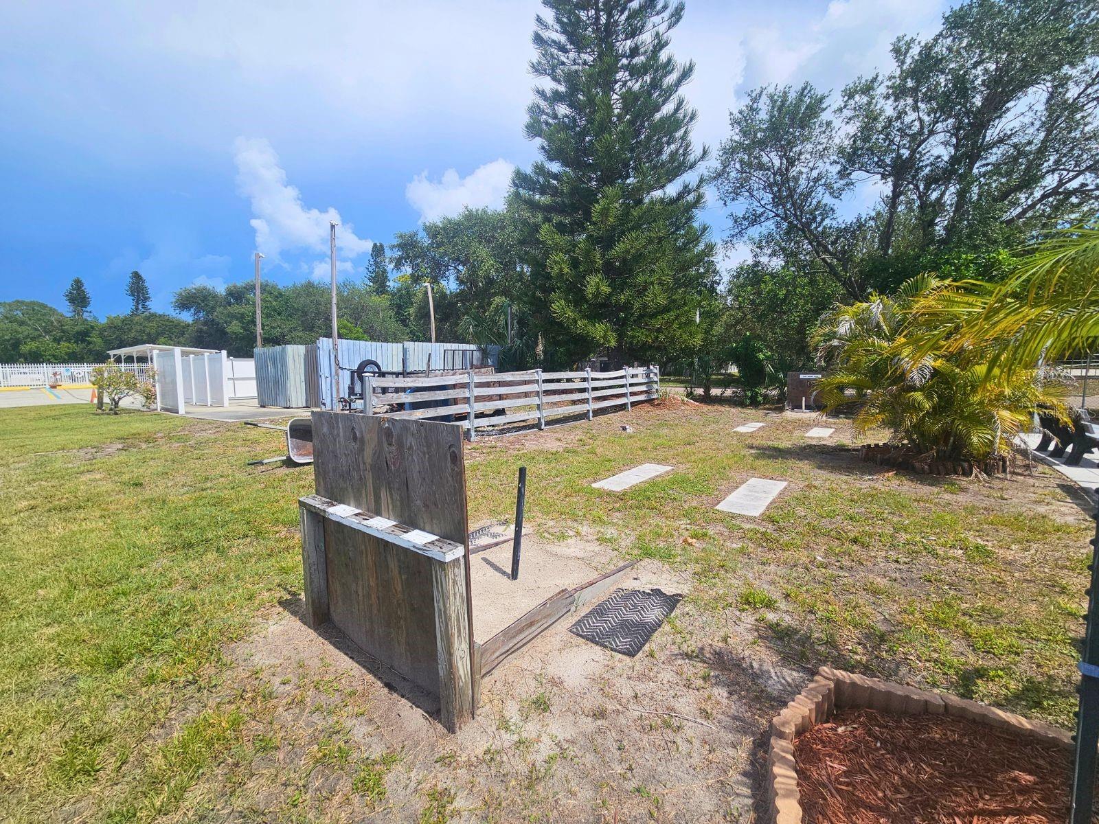 LAKESHORE MOBILE HOME PARK SUB - Residential