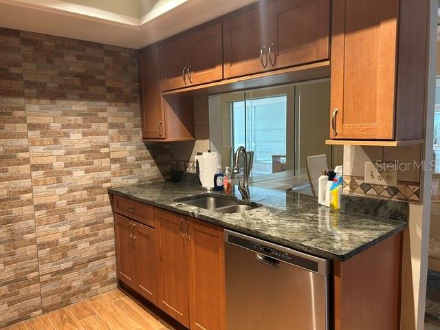 PALM-AIRE DESOTO LAKES COUNTRY CLUB 4 - Residential