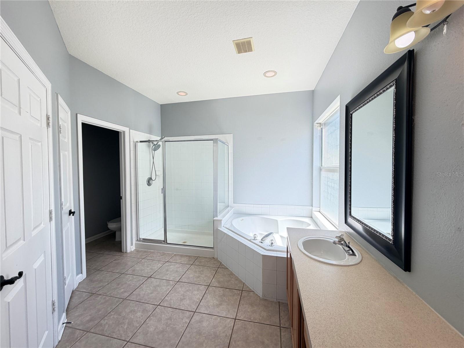 JOHNS LANDING PH 01 44/47 - Residential