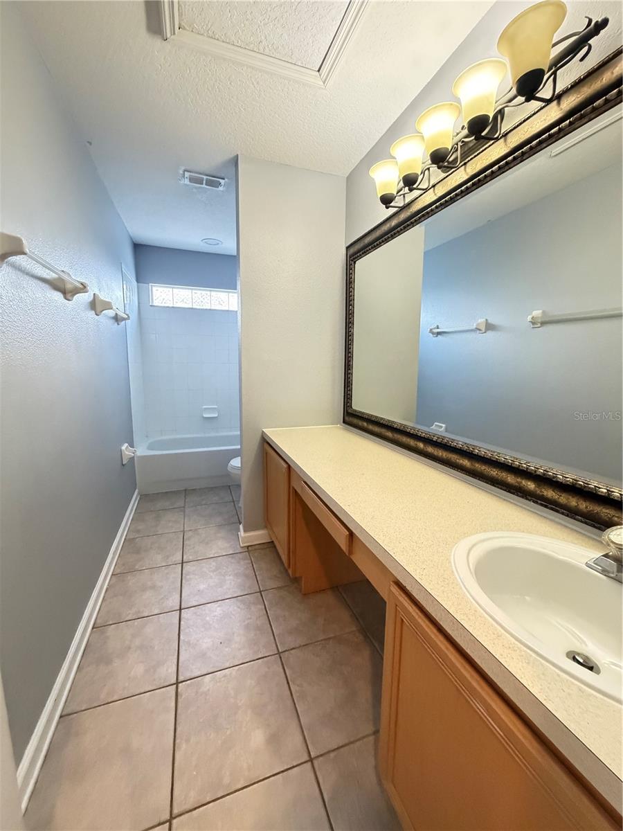 JOHNS LANDING PH 01 44/47 - Residential