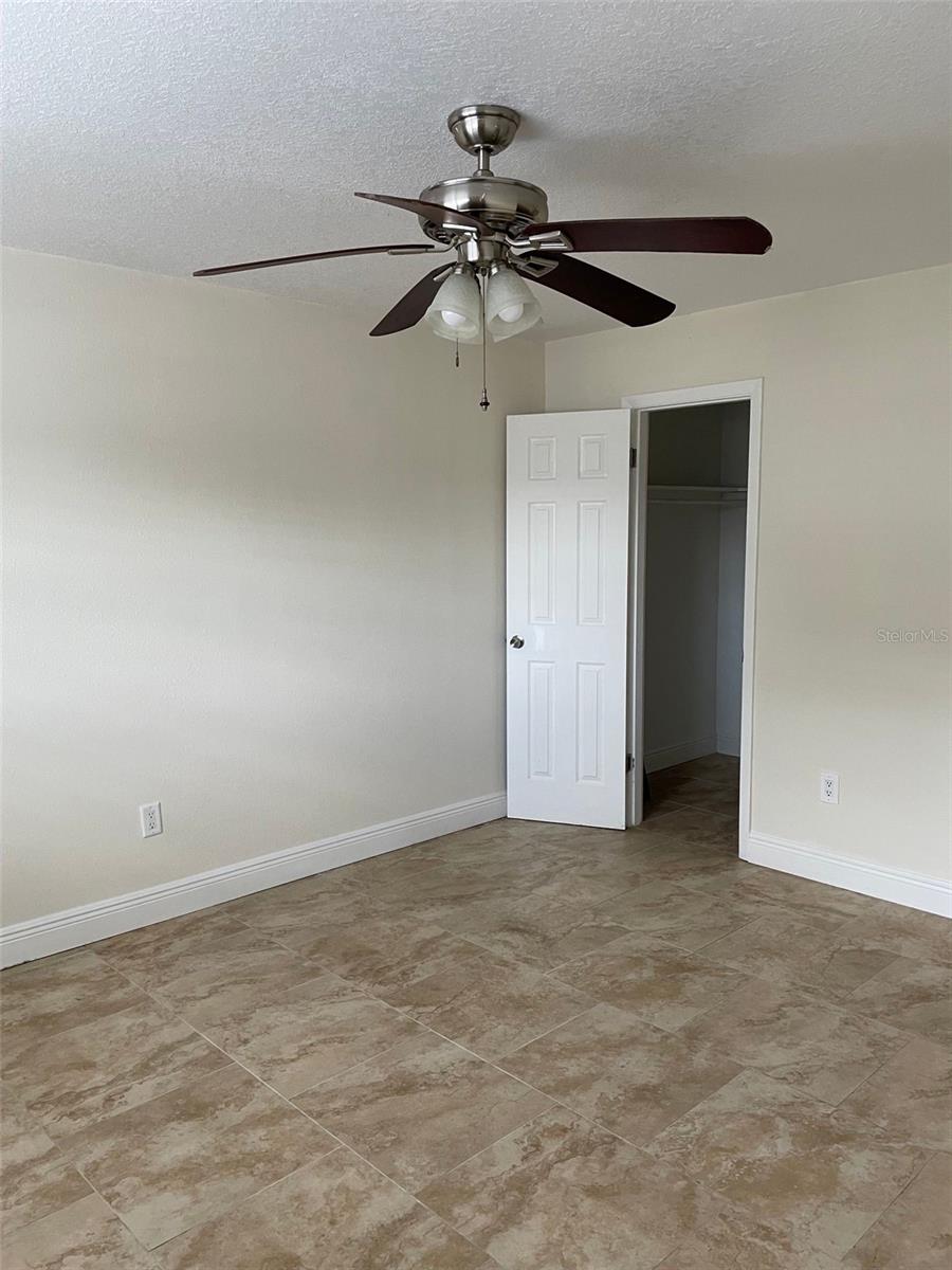 VILLAS ORLANDO CONDO - Residential Lease