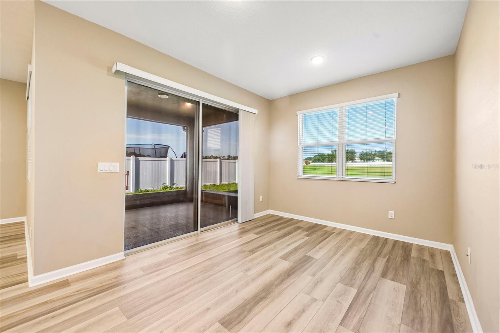 SEASONS/PK HILL - Residential