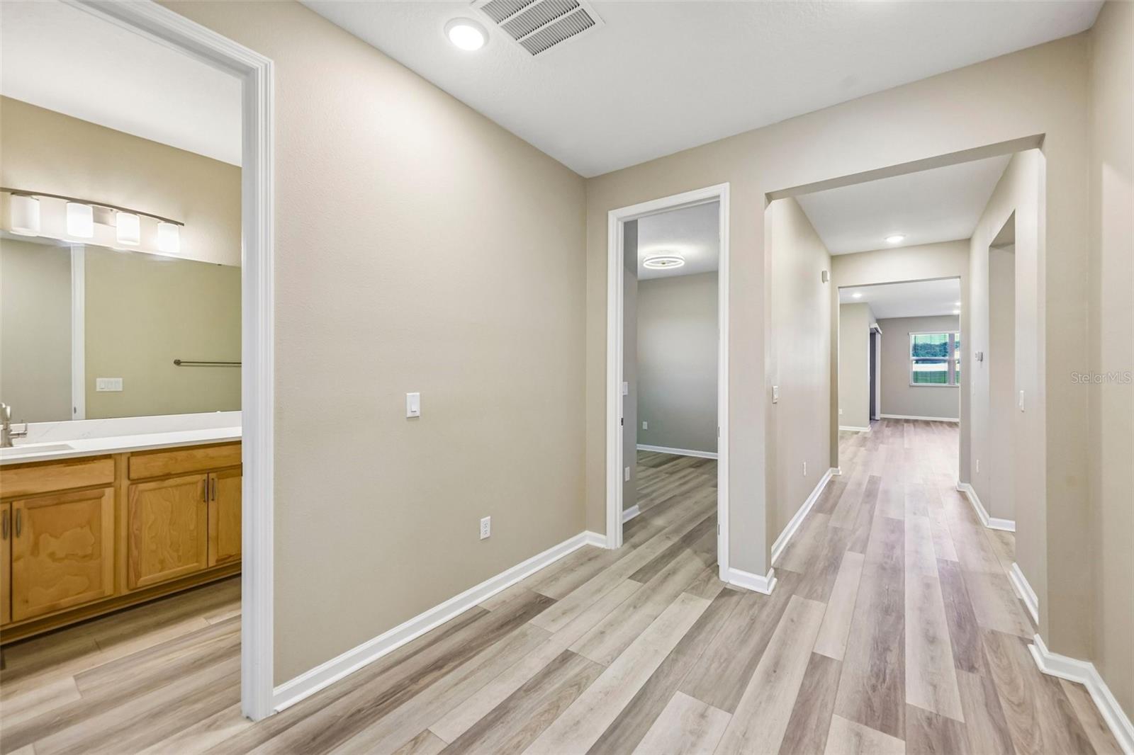 SEASONS/PK HILL - Residential